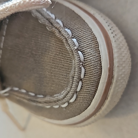 Baby Sperry boat shoes - Picture 5 of 11